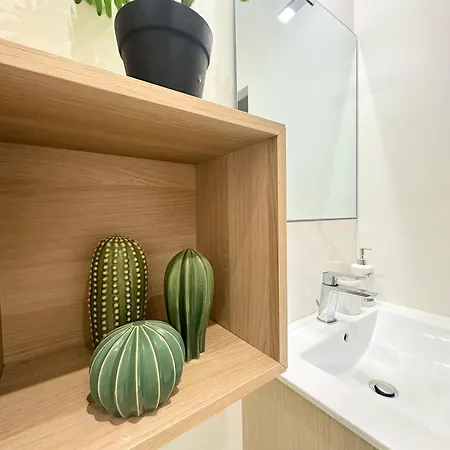 Apartment Le Cabrol Hyper Centre Wifi 1er Etage