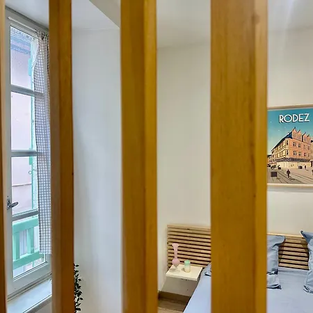 Le Cabrol Hyper Centre Wifi 1er Etage Apartment *