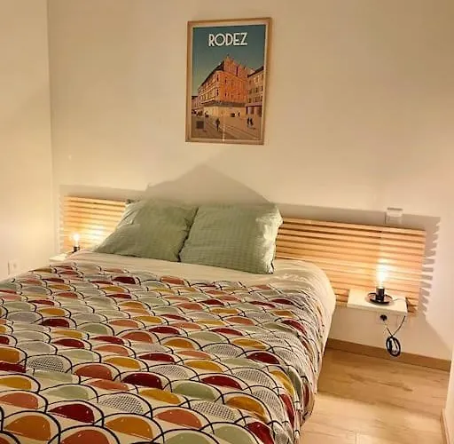 Le Cabrol Hyper Centre Wifi 1er Etage Apartamento *