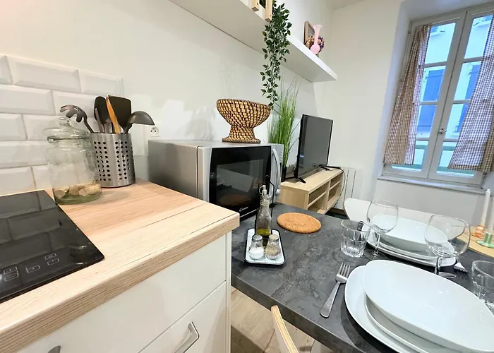 Le Cabrol Hyper Centre Wifi 1er Etage * Rodez