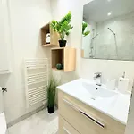 Le Cabrol Hyper Centre Wifi 1er Etage 罗德兹