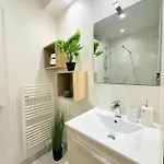 公寓 Le Cabrol Hyper Centre Wifi 1er Etage 罗德兹