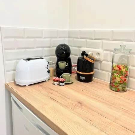 Hyper Centre Cosy Wifi * 罗德兹