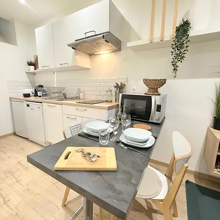 아파트 Le Cabrol Hyper Centre Wifi 1er Etage *